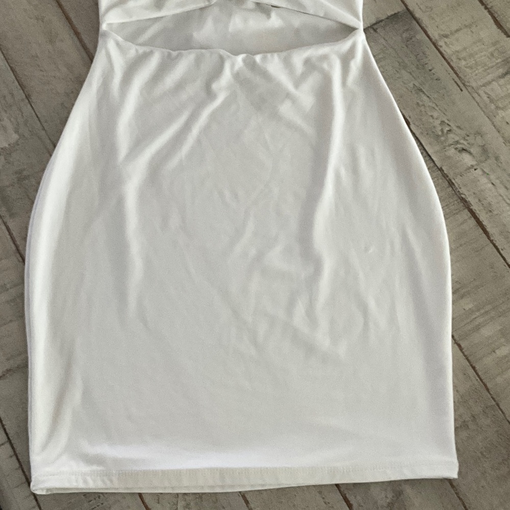 Naked Wardrobe Elegant White Halter Backless Dress - Picture 4 of 7